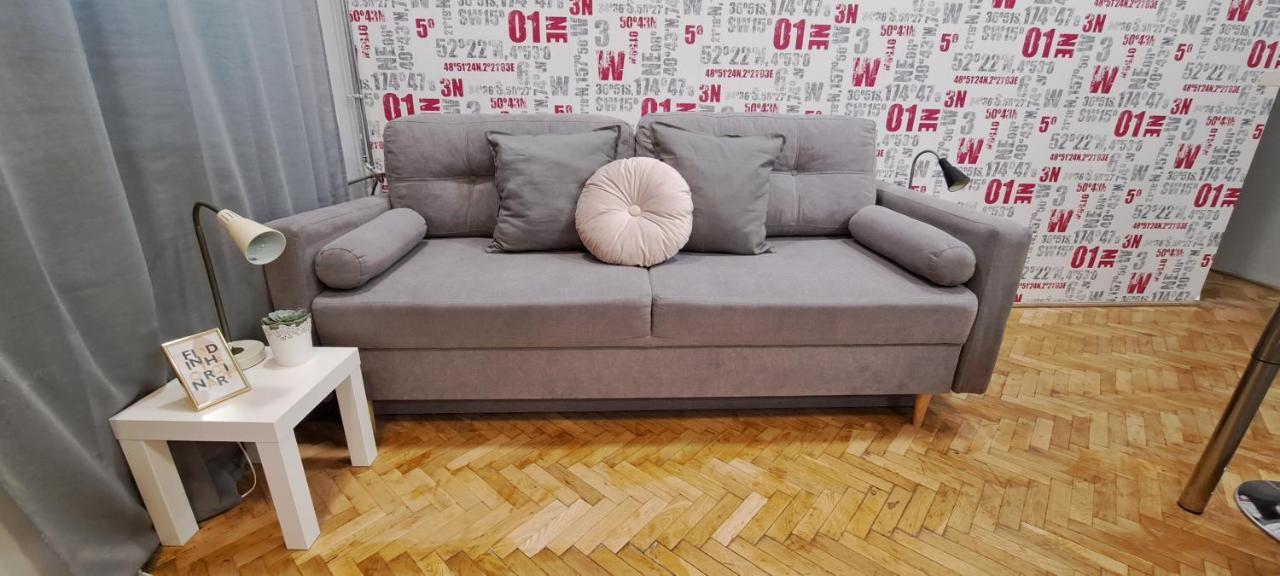 6-Pack Apartment In The Party District Budapest Exteriör bild